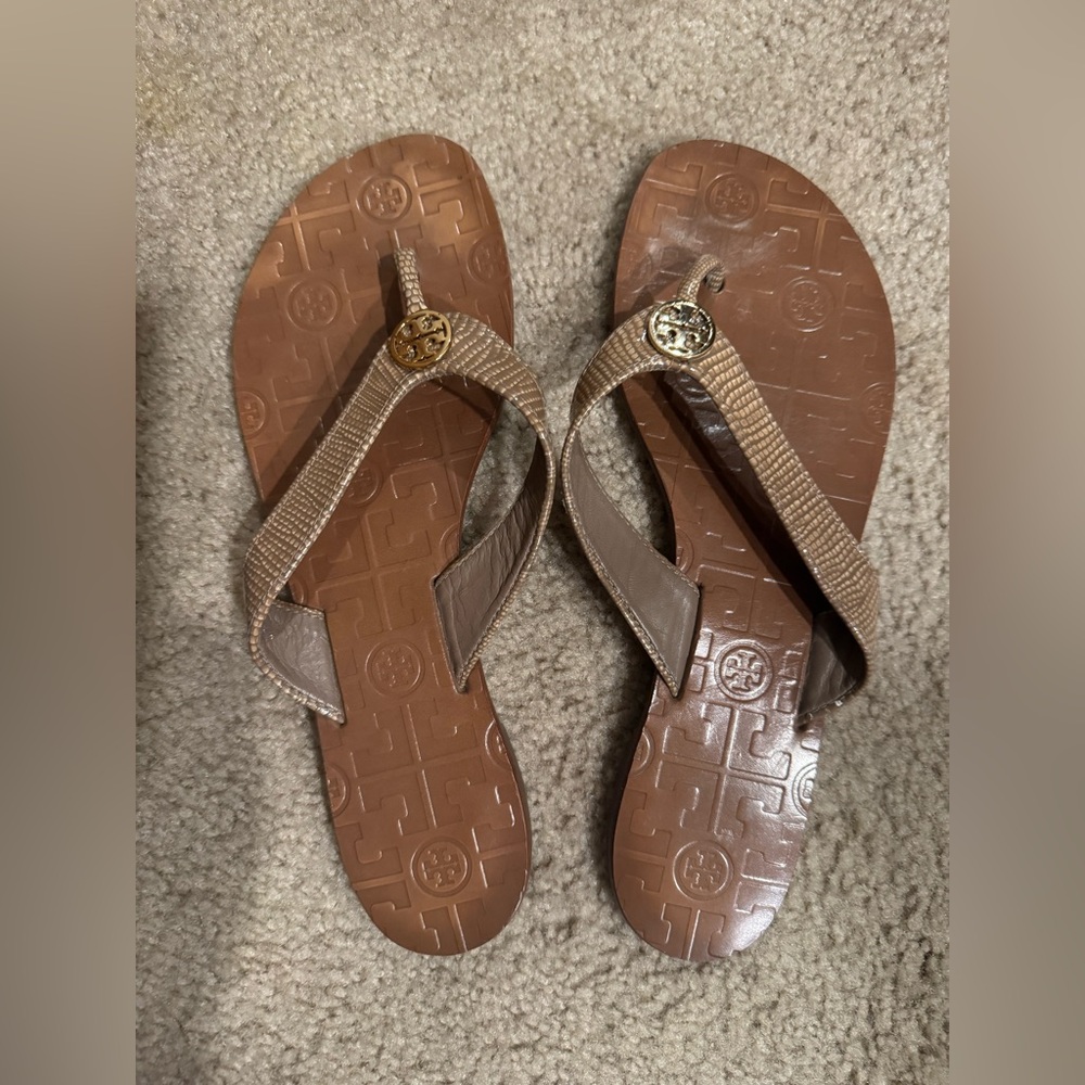 TORY BURCH Thora Thong Sandals - Gold (Sz 9)